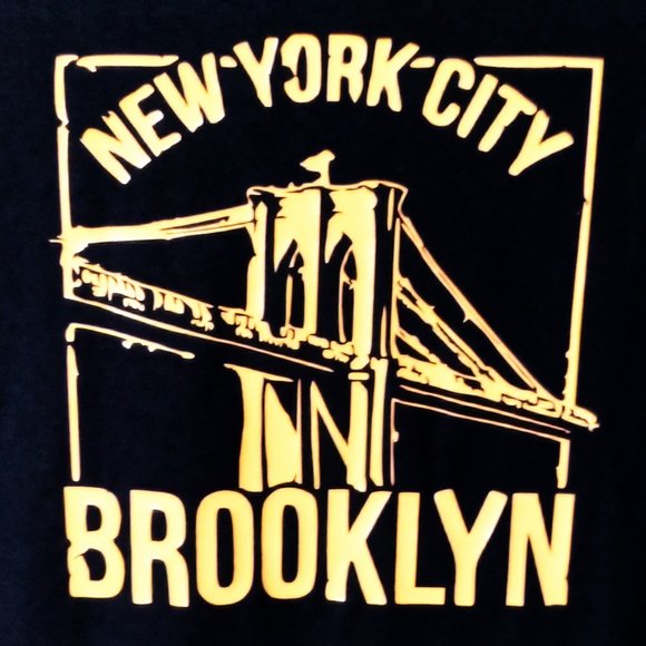 NYC Brooklyn Short Sleeve Crew Neck T-Shirt - Picture 1 of 7